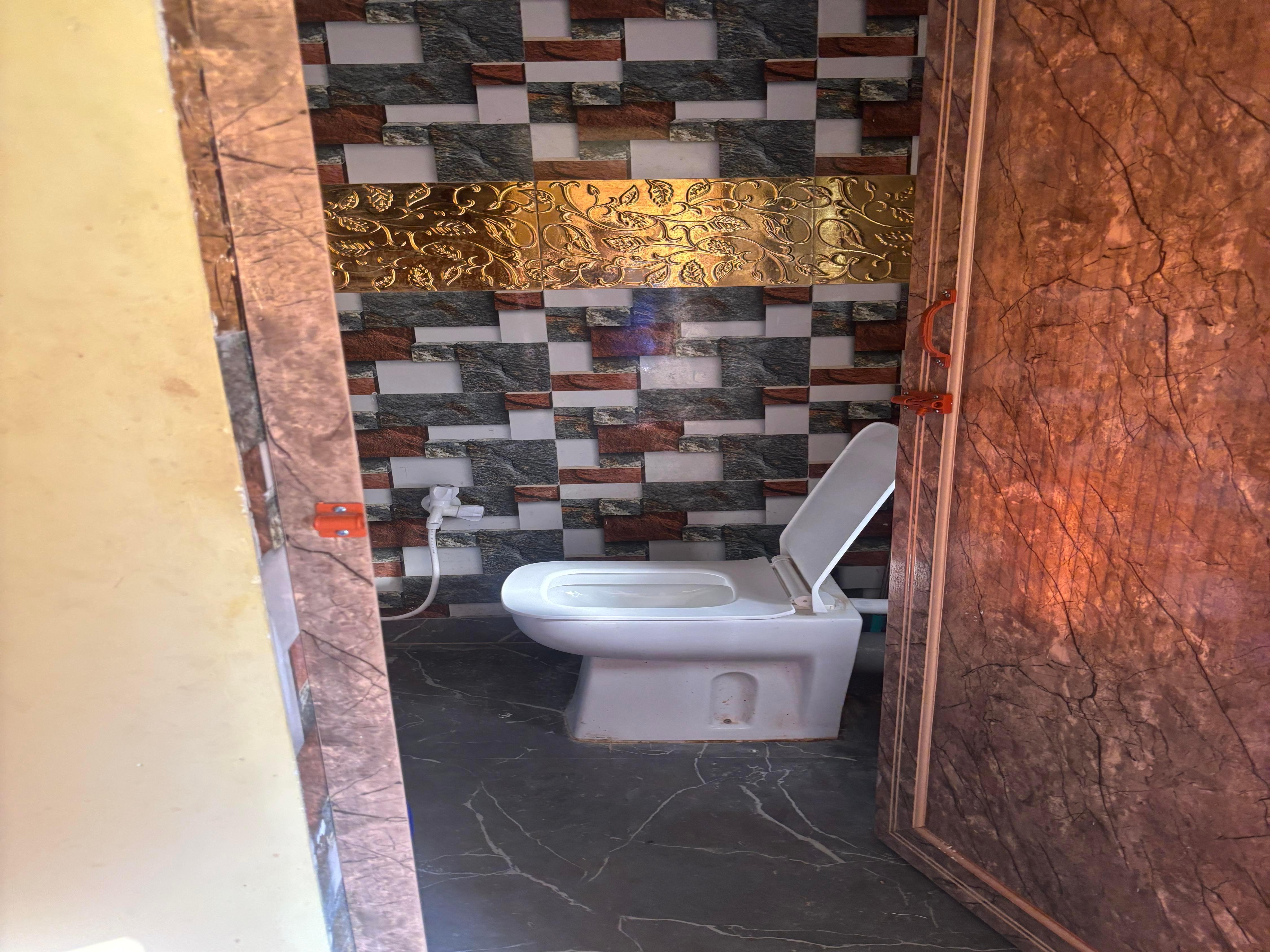 Lara home stay in Santragachhi - Tap to explore photos