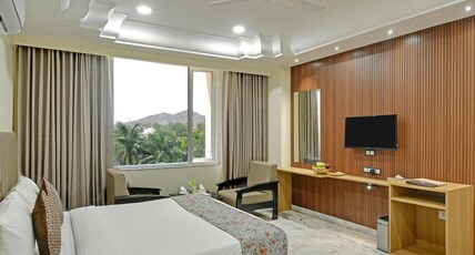 Clay Shivani by Soil to Soul - A Boutique Stay Room Type - Jasper Suite with Mountain View Clay Shivani by Soil to Soul - A Boutique Stay Room Type - Jasper Suite with Mountain View