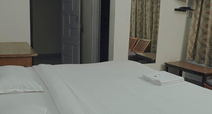 Country Heights | 2 km from city centre Room Type - Standard room