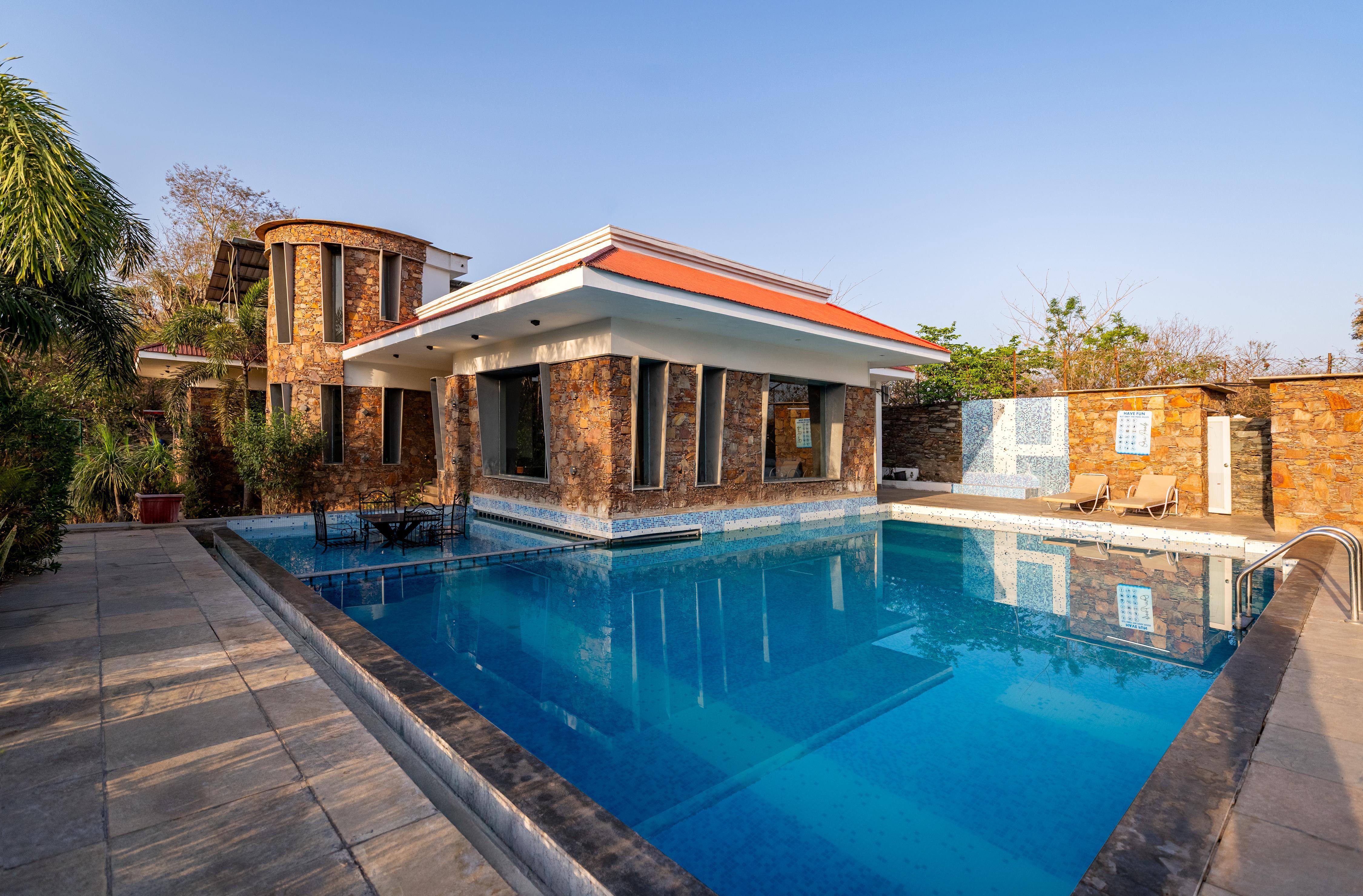BR Villa - Tap to explore photos