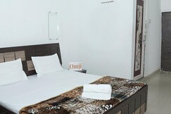 Omji Ashram Varanasi | Near Jageshwar Mahadev