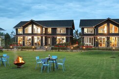 Esh Cottage Hazel Hillview Suites By Elivaas Signature