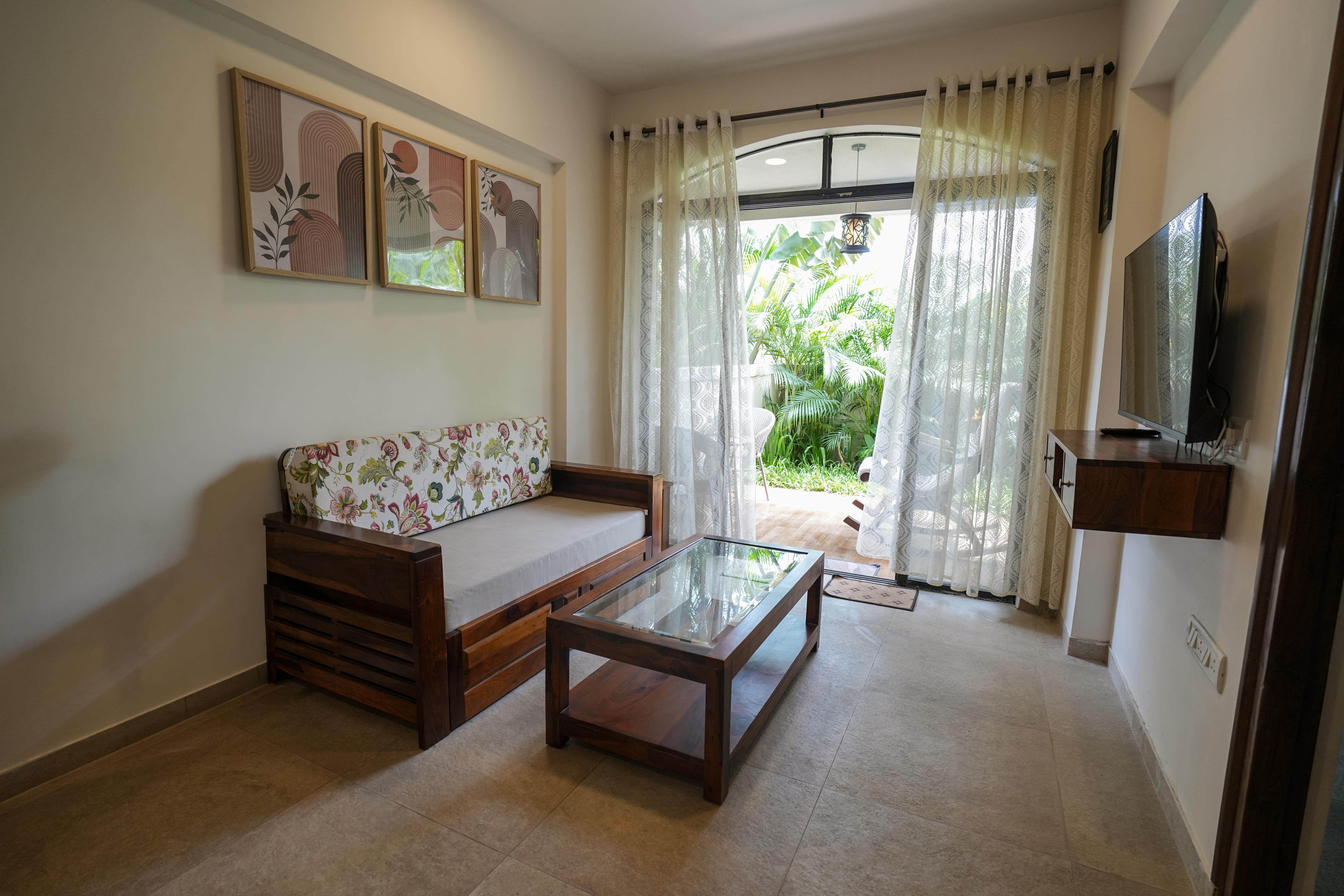 Whispering Greens - A Boutique Holiday Home - Tap to explore photos