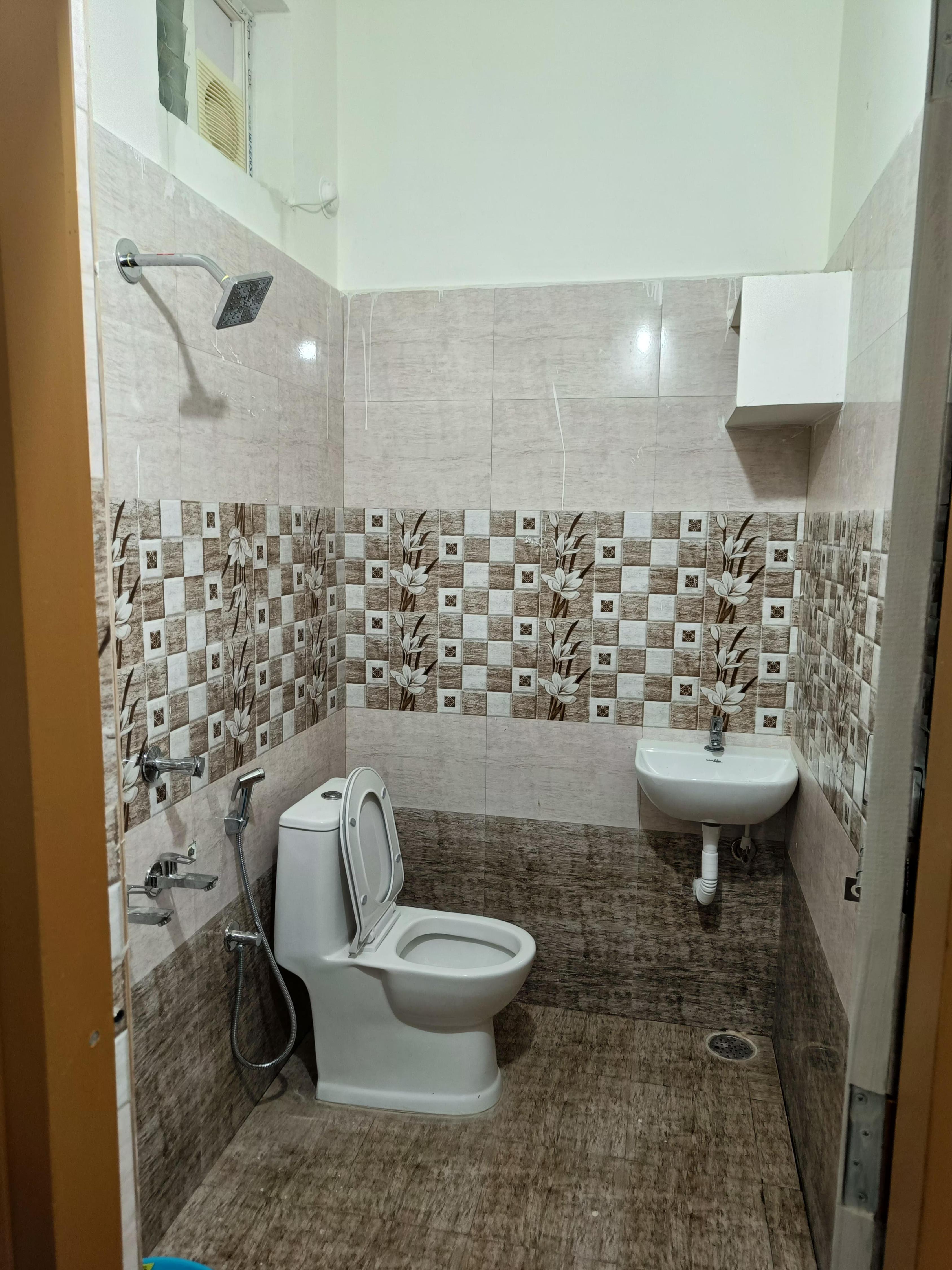 Couple  friendly studio  room   Gachibowli - Tap to explore photos