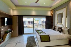 TAKI MALDIVE RESORT