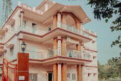 Hotel Chaitrangada