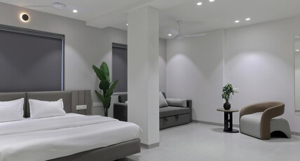 hotel shreedarshan Room Type - LUXURY FAMILY SUITE