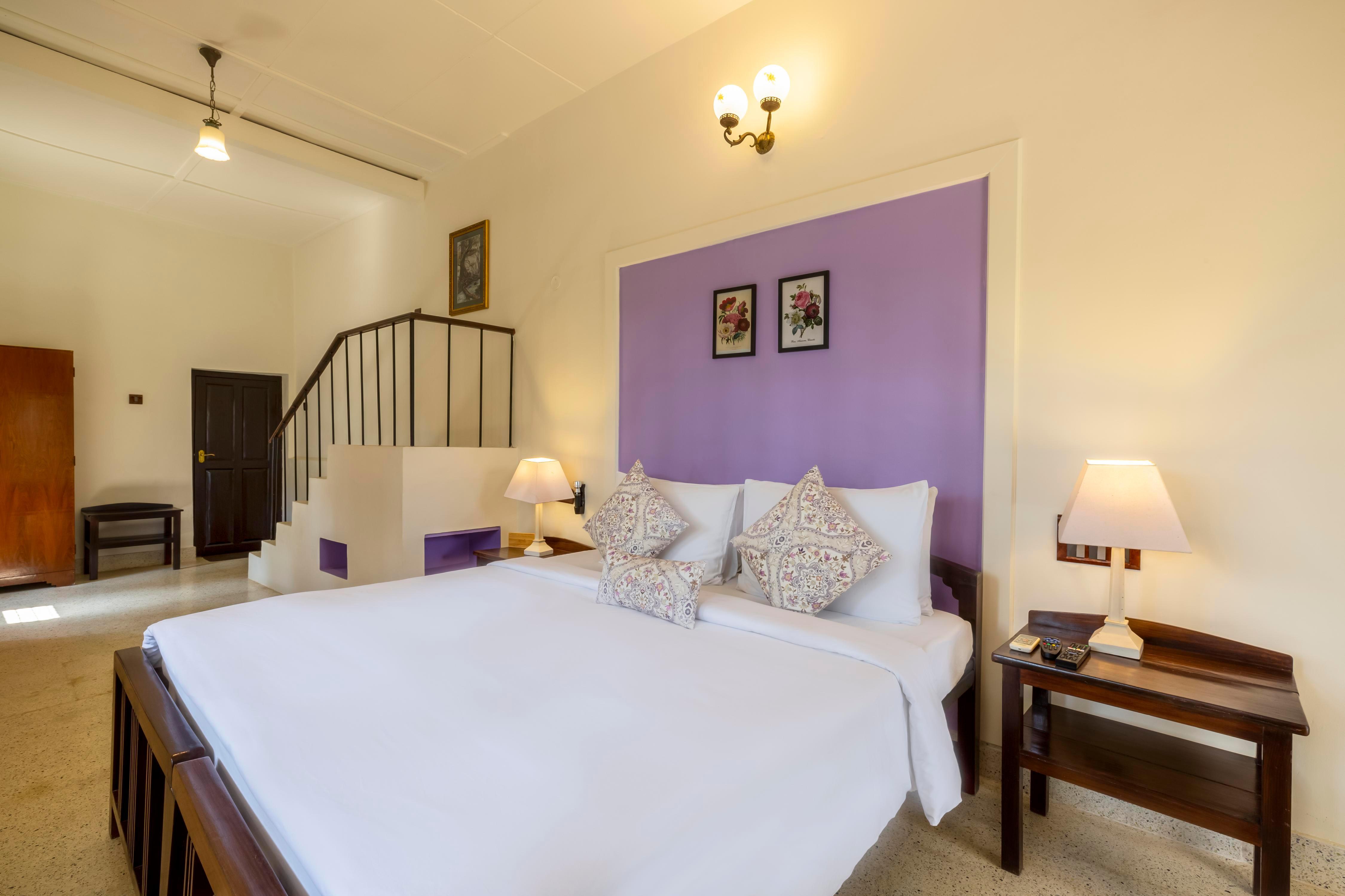 ama Stays & Trails - Woshully Bungalow Room Type - Woshully Luxury Verandah Room 1