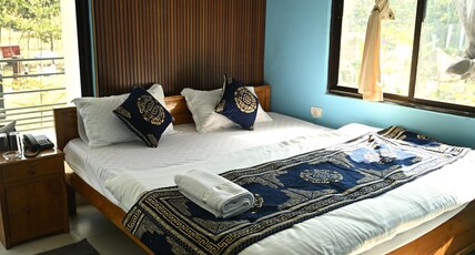 7th Mile Resort Room Type - Super Deluxe Room 7th Mile Resort Room Type - Super Deluxe Room