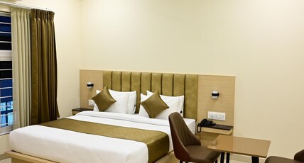 S R GRAND PREMIUM A/C ROOMS Room Type - Premium Executive Room