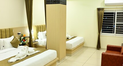 S R GRAND PREMIUM A/C ROOMS Room Type - Premium Family Suite Room