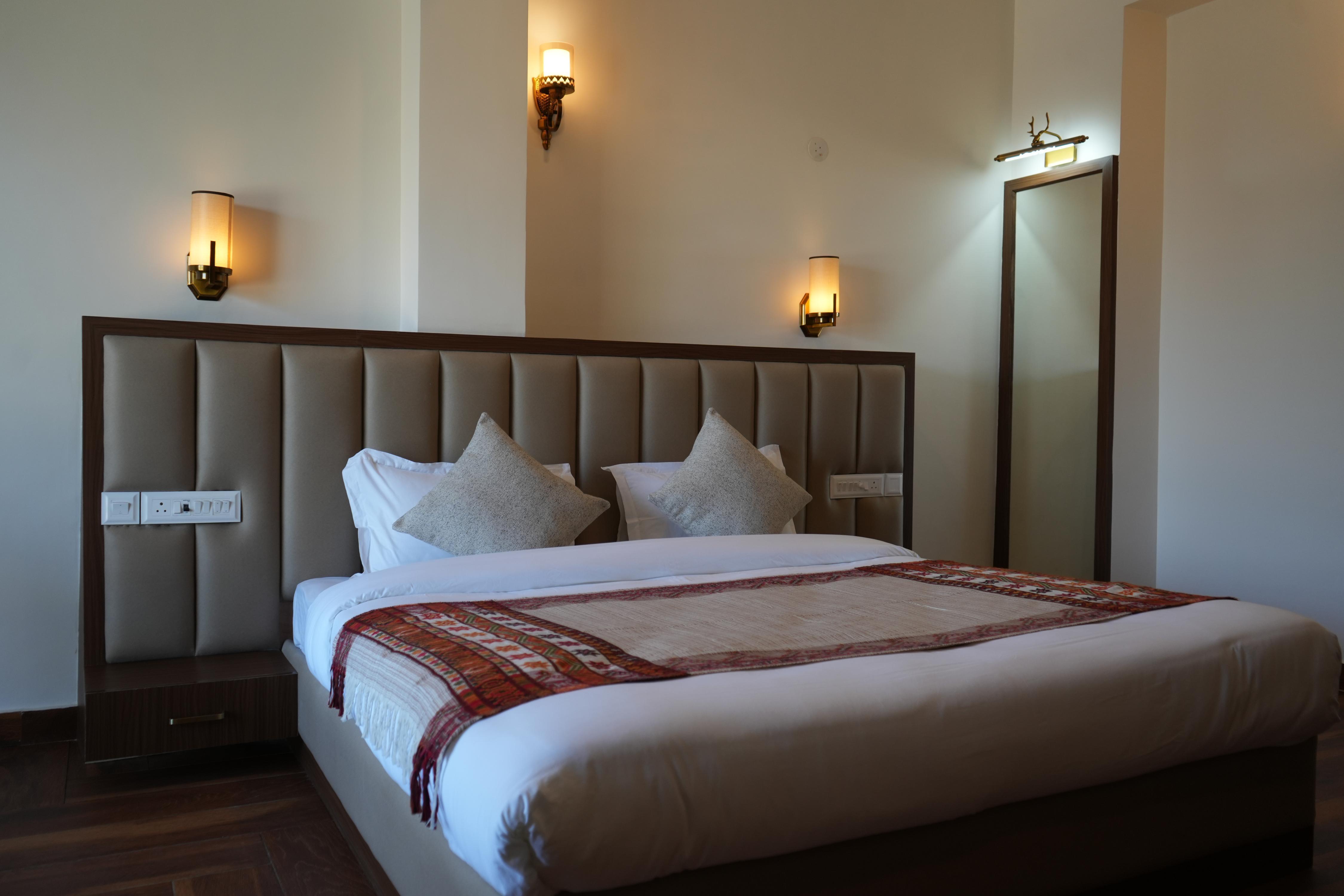 Whispering Heights Room Type - Deluxe Room