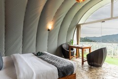 SaffronStays Prism Hill (Cocoon Suite)