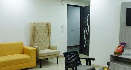 Hotel Ornate Residency Room Type - Super Deluxe Room