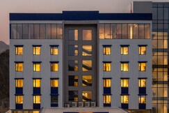 Hotel City Connect Highway