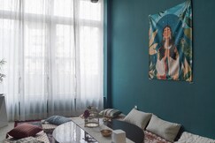 Five Door Retreat 3 BHK FF by Homeyhuts