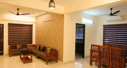 CenturApartments Room Type - Premium Three-Bedroom Apartment with Balcony