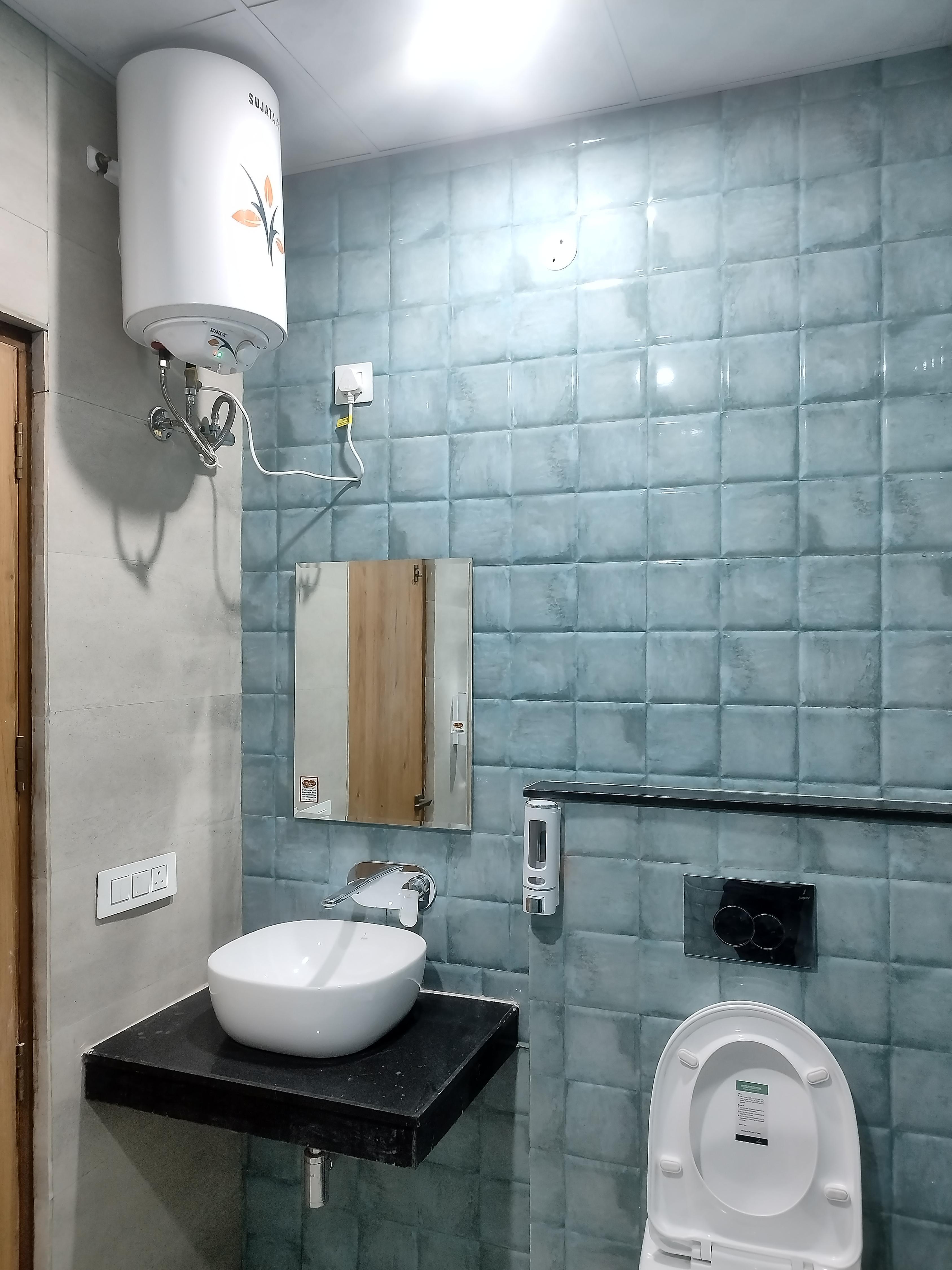 Hotel Nova Room Type - Luxury Room with Smart tv