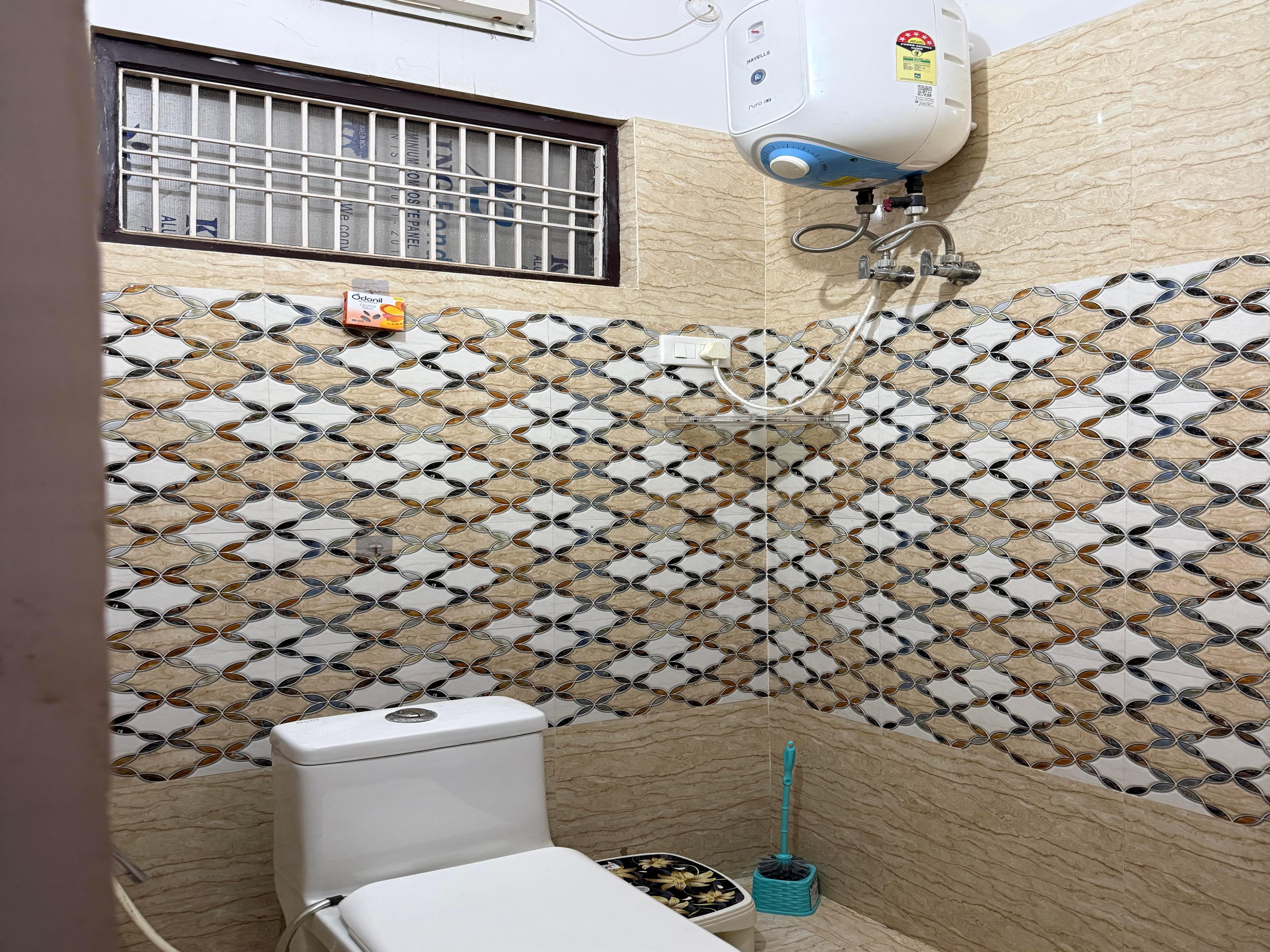 Gharaana 2BHK Apartment  10 min away from Mandir