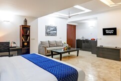 Floryn Stayz-Huda City Centre