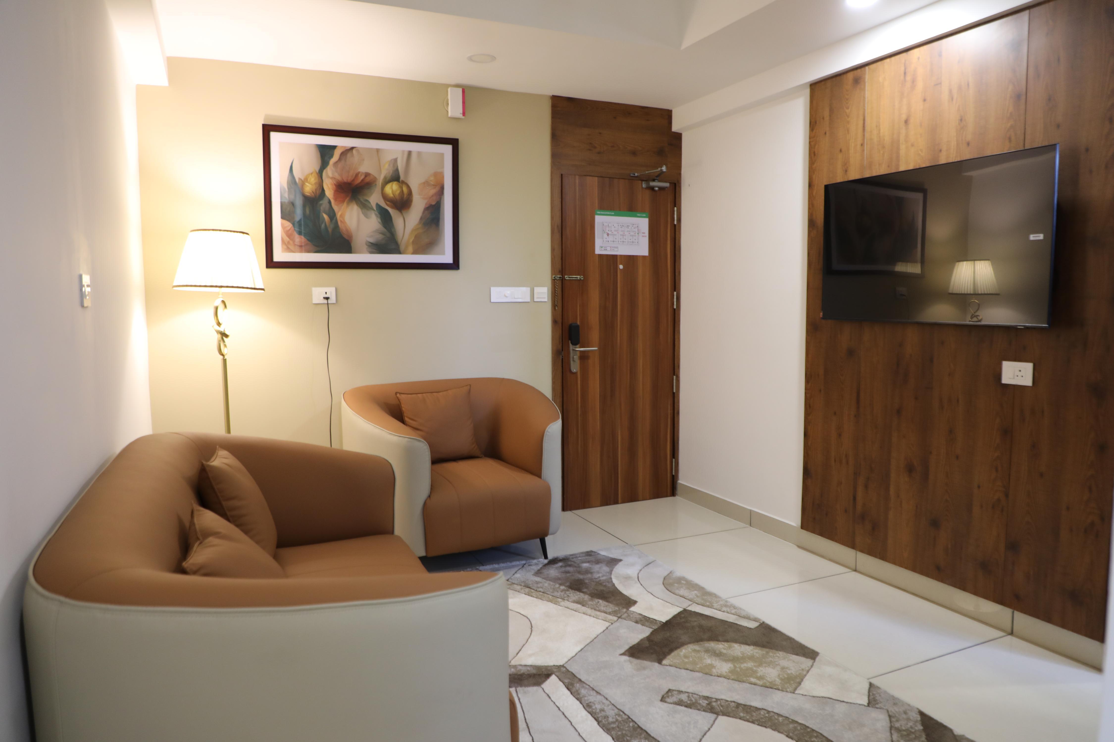 Golden Cassia Room Type - Suit Room