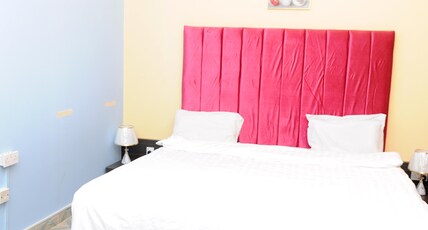 BAHRAIN PLAZA HOTEL Room Type - FURNISHED DOUBLE ROOM
