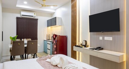 Qualia Oak - Hitech City Room Type - Studio QUEEN