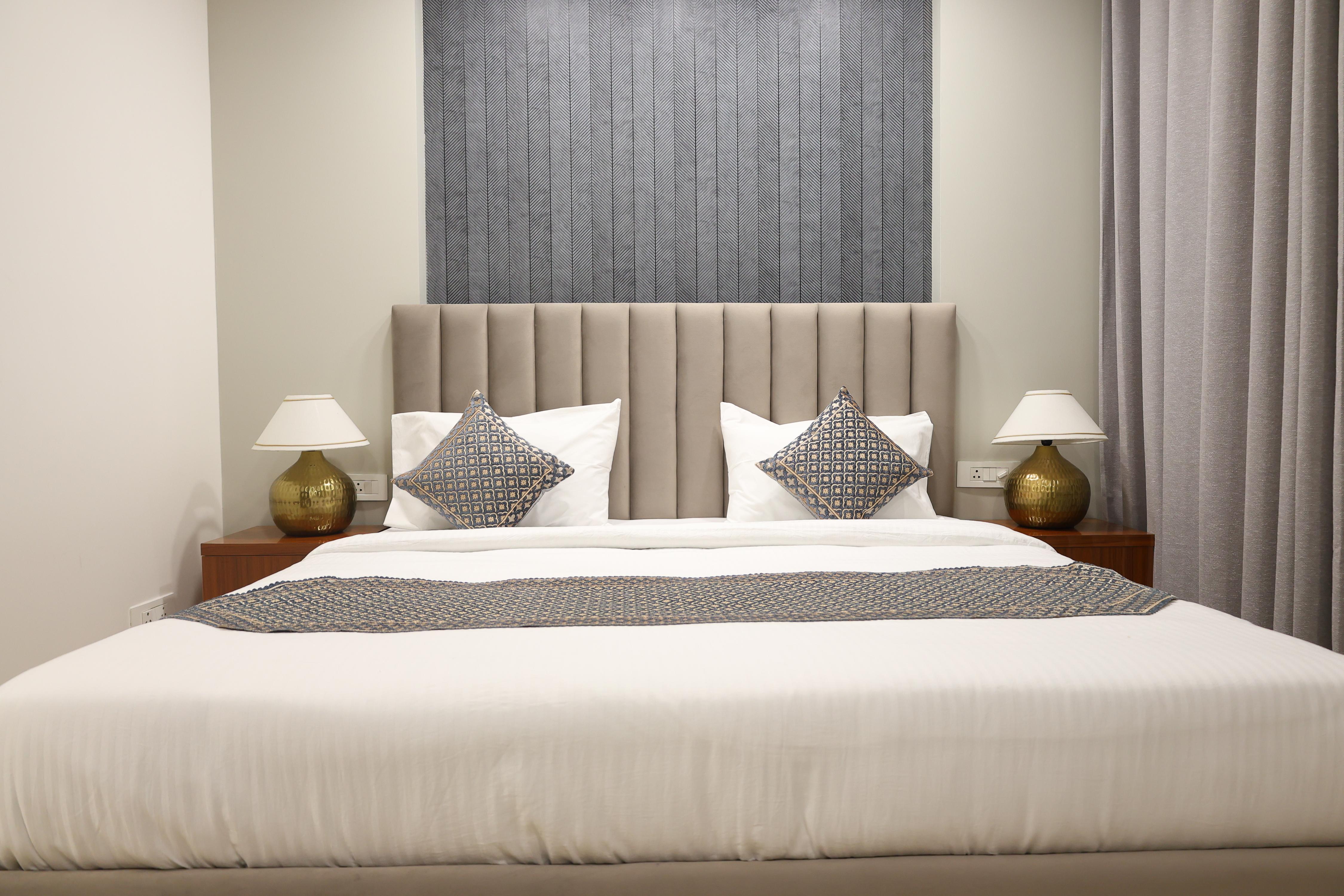 Auraa Suites