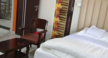 Vikram Vaibhav Room Type - Super Deluxe Room