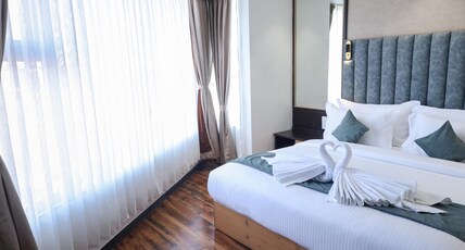 Hotel Radiant Vista Room Type - 1 Bedroom Suite with Air Conditioning Hotel Radiant Vista Room Type - 1 Bedroom Suite with Air Conditioning