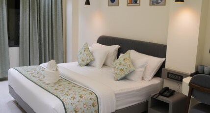 ARCHWAY HOTEL by SOMUS Room Type - Deluxe Room with City View ARCHWAY HOTEL by SOMUS Room Type - Deluxe Room with City View