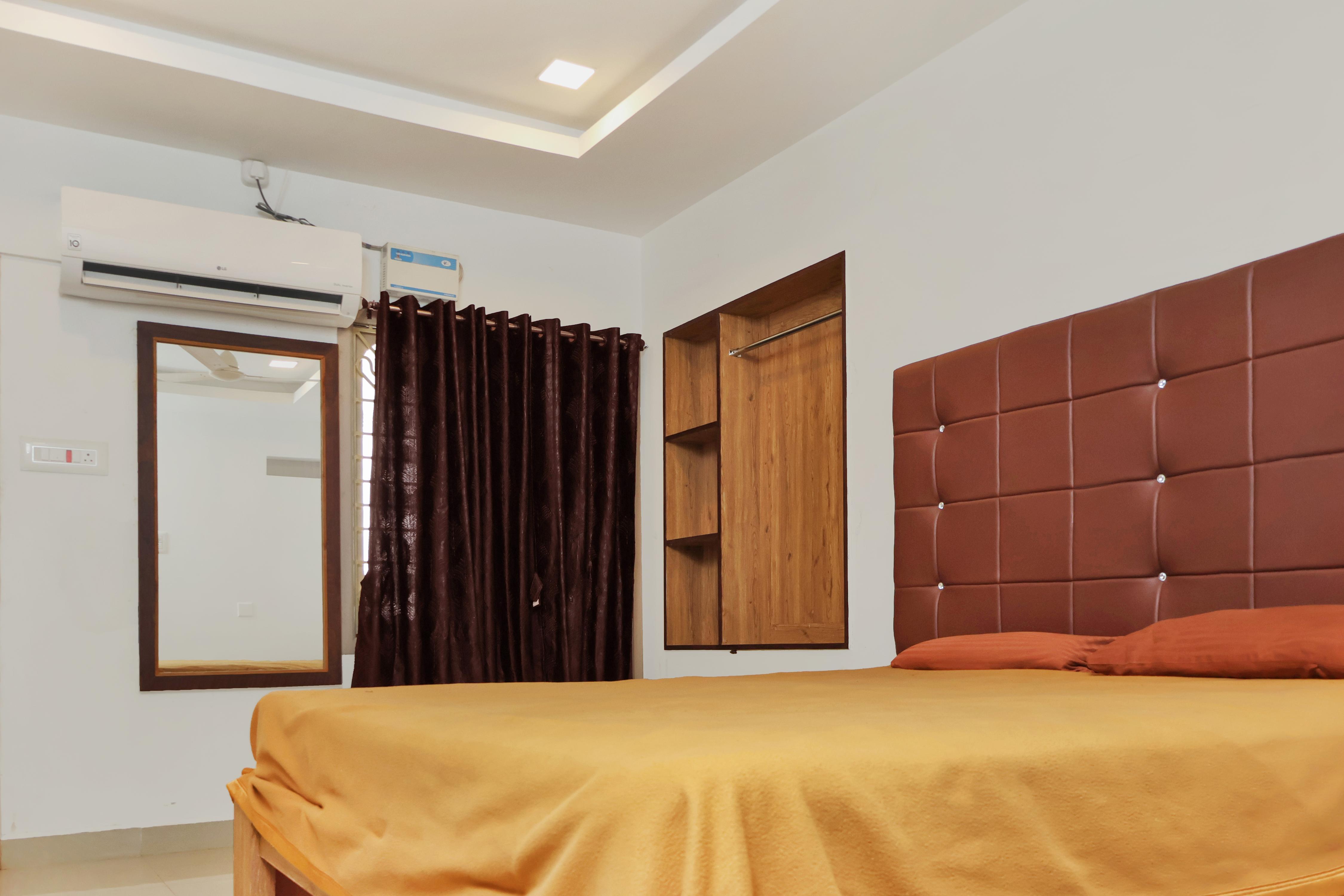 Hotel Lakshmi Saraswathy - Tap to explore photos