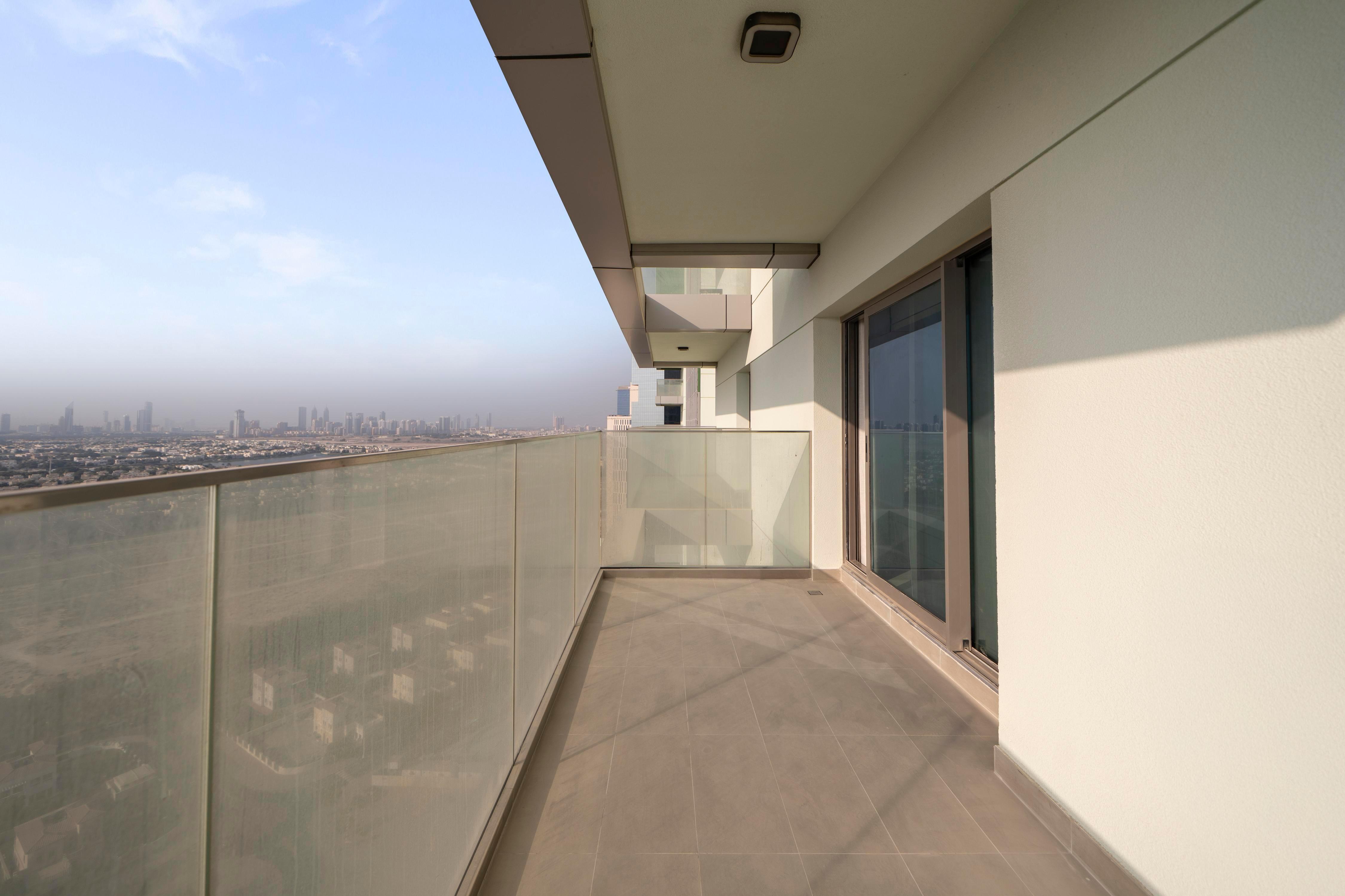Tranquil Wellness Tower Jumeirah Village - Tap to explore photos