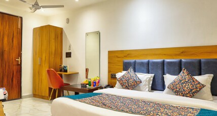 Movostel- Affordable Premium Dorms Near Nizamuddin Railway Station Room Type - Deluxe Room with Smart TV