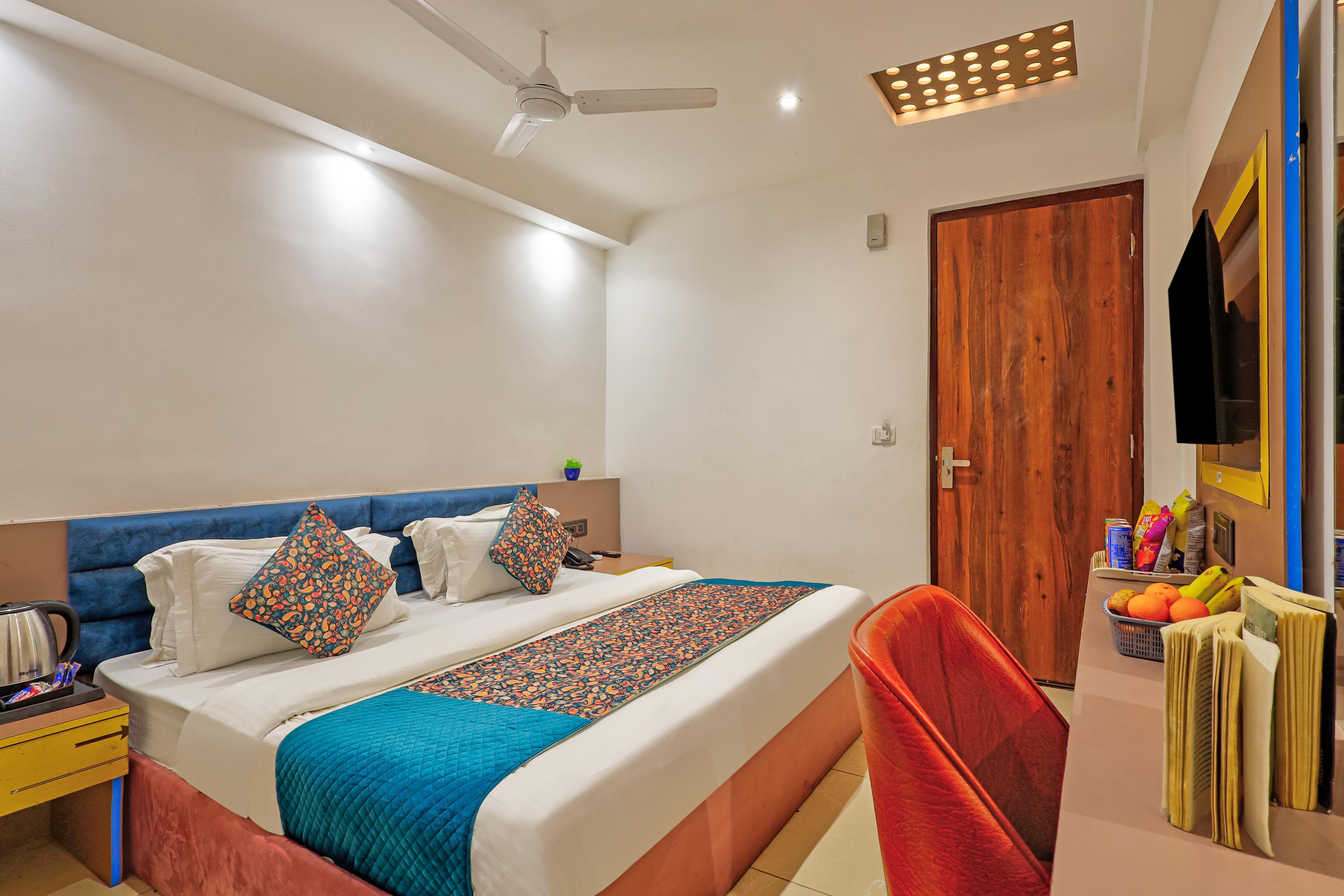 Movostel- Affordable Premium Dorms Near Nizamuddin Railway Station - Tap to explore photos