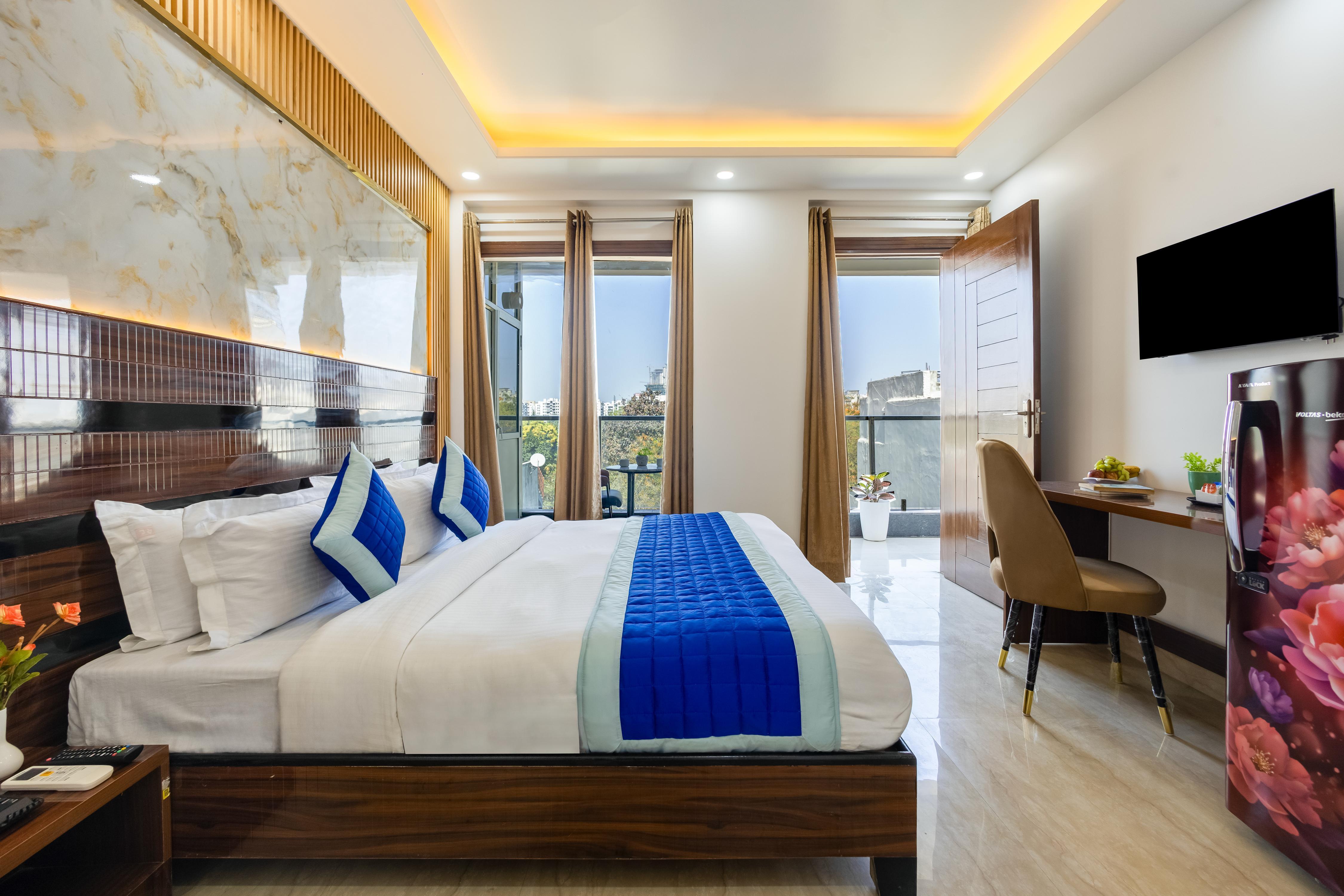 The Empire Hotel Near Dlf Golf course Road I Gurgaon I Sector -56