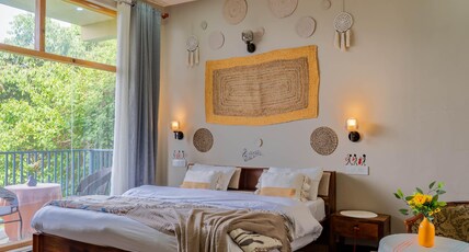Vanilla Vibes Stays Room Type - Suite Room 2