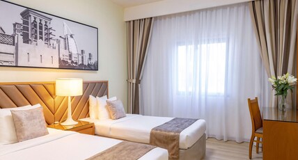 Golden Sands 5 Hotel Apartment Room Type - Deluxe Studio Twin Bed Room with Balcony