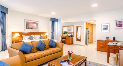 Golden Sands 5 Hotel Apartment Room Type - Executive Suite Room with Balcony