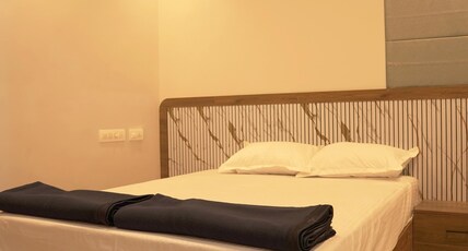 Blue Vista Residency Room Type - Standard 1BHK AC Room