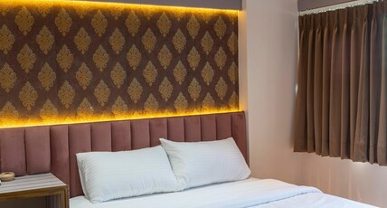 Bodhi Baari Room Type - Deluxe Room with City View