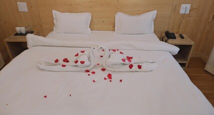 ROYAL STAY IN THE NATURES LAP Room Type - FAMILY SUITE