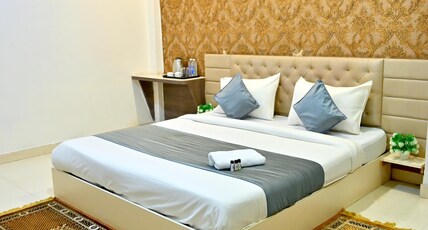 Hotel Dyna Inn Room Type - Deluxe Room