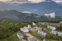 Himalayan Hideaway Resort Pokhara, The Centara Collection