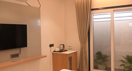 The Citrine Hotel Room Type - Executive Room