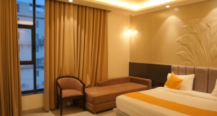 Hotel Shakuntalam Room Type - Premium Room