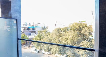 ALIVAA boutique, DLF Cyber City, Gurugram Room Type - Deluxe Room with Balcony