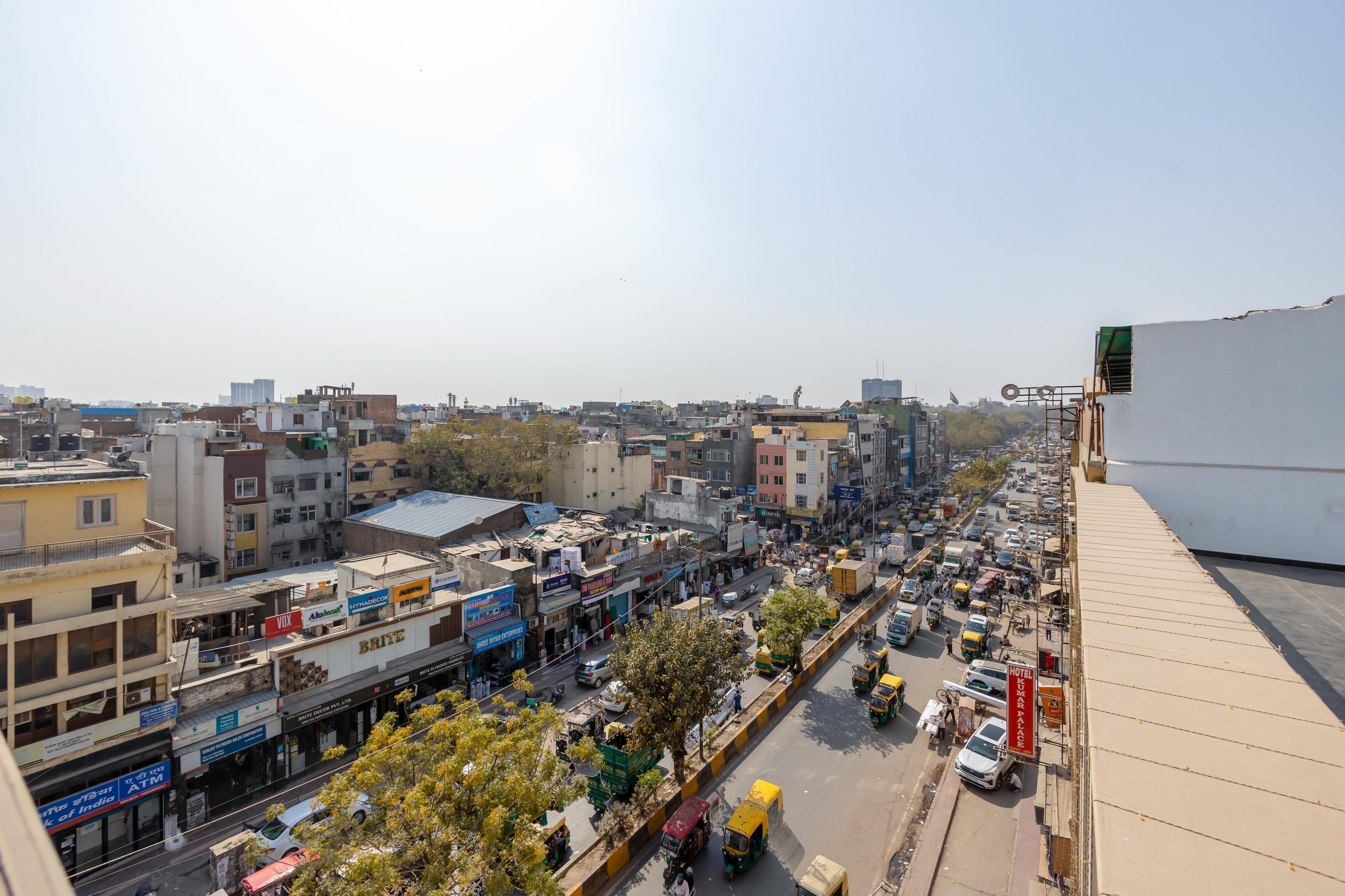 Hotel The Byland Inn Near Connaught Place - Tap to explore photos