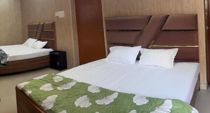 Devashish home stay Room Type - Jahnvi