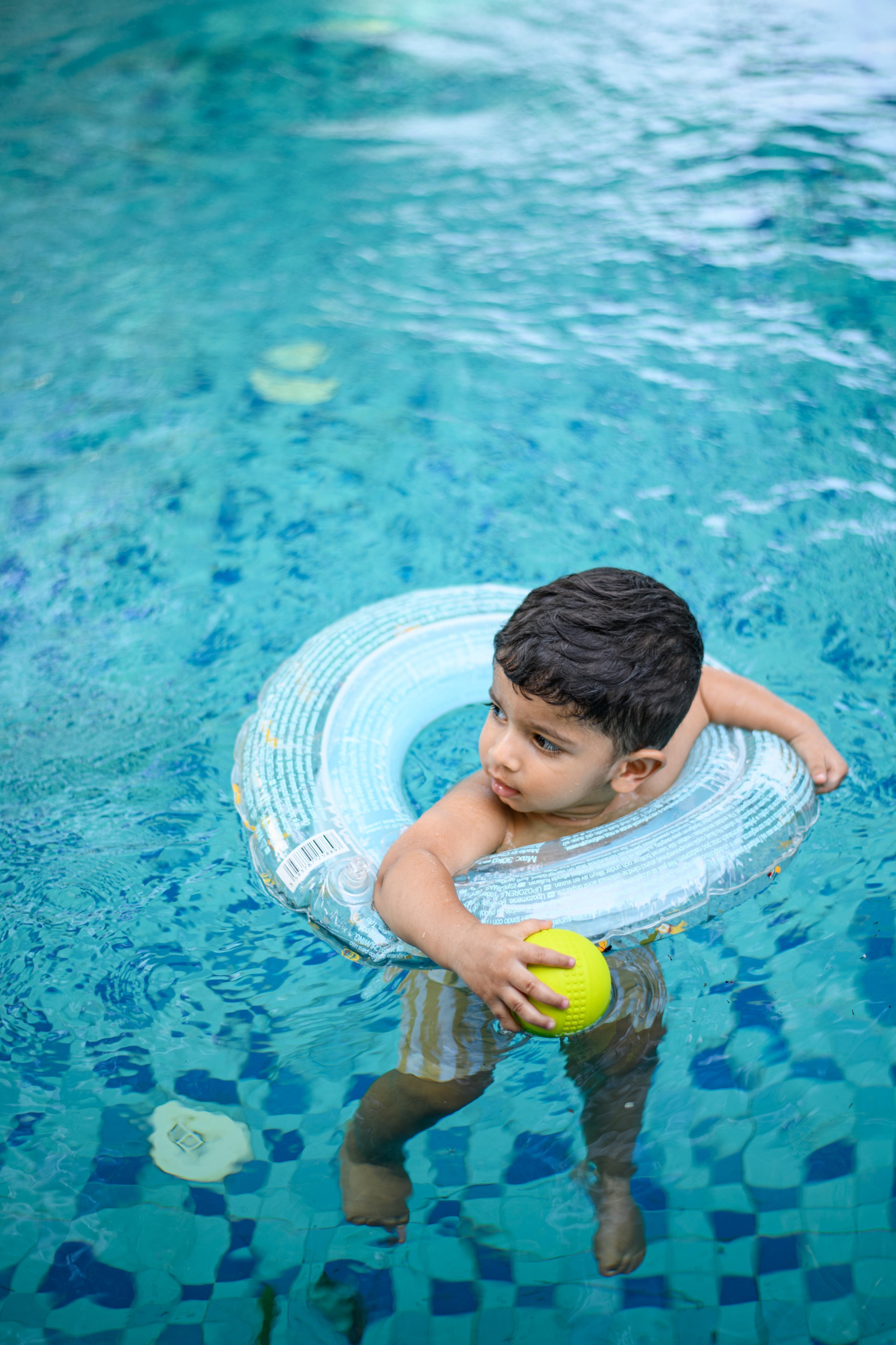 Heritage bungalow with pool and modern amenities - Tap to explore photos
